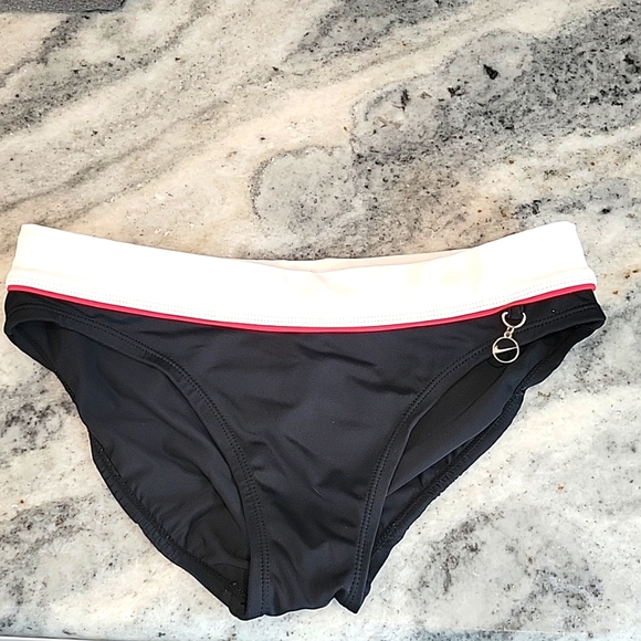 Nike swim.  Blacke white red. Sporty full bottom bikini bottoms 8 - Picture 1 of 7
